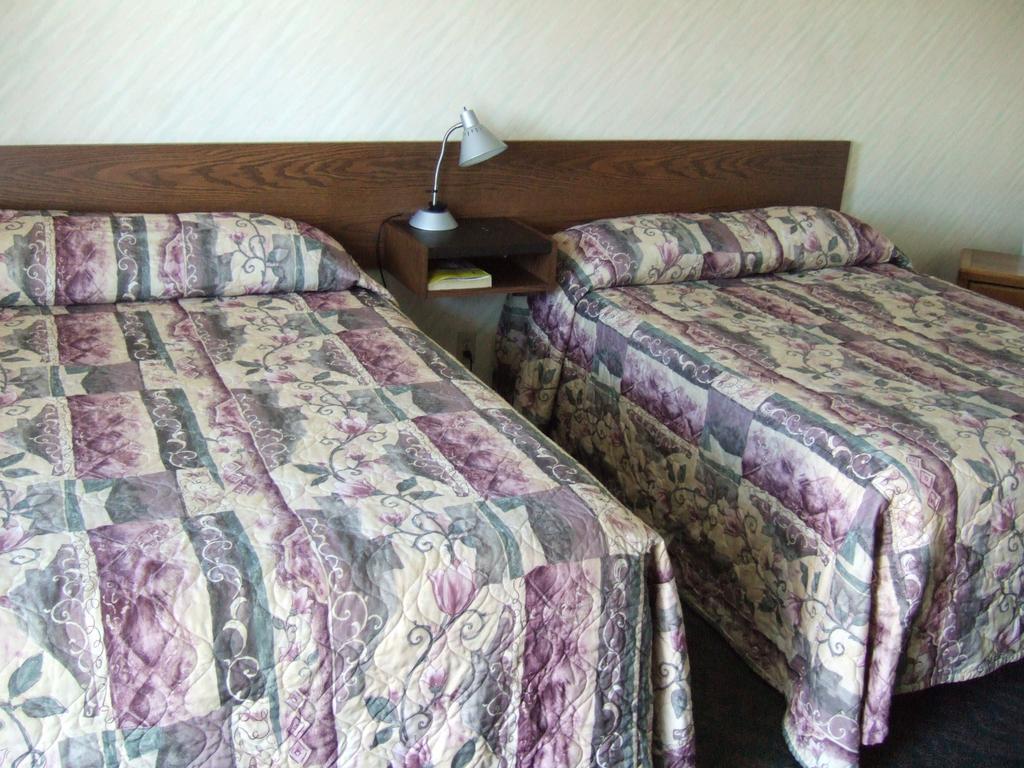 Wild Rose Inn Vegreville Kamer foto