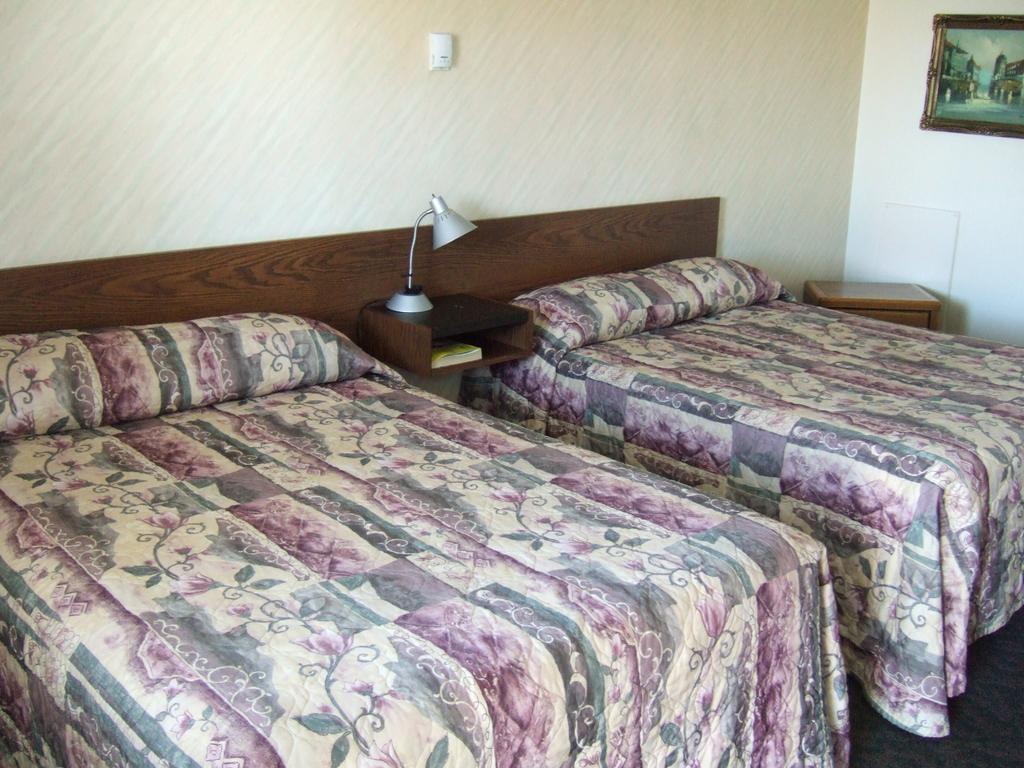 Wild Rose Inn Vegreville Kamer foto